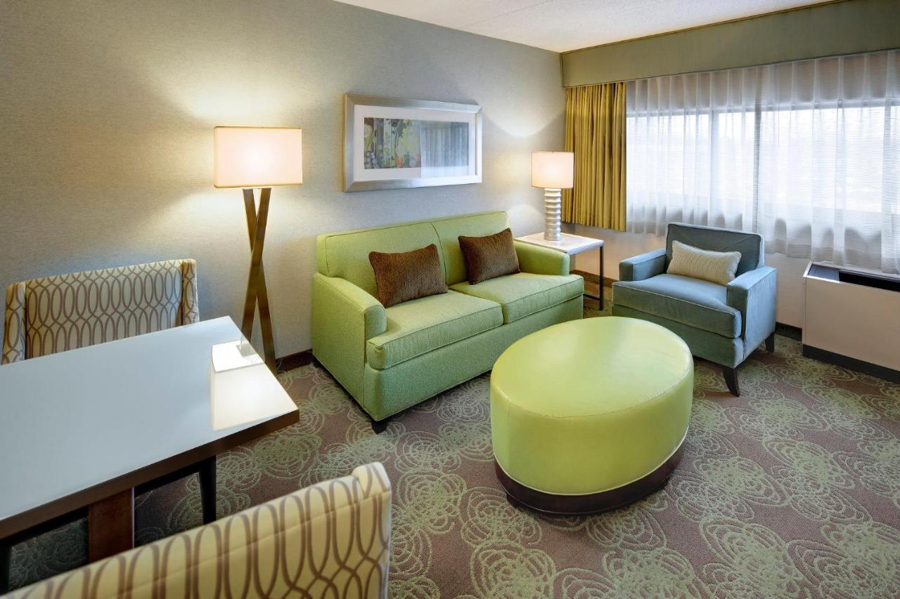 Crowne Plaza Lansing By Ihg Hotel Buitenkant foto