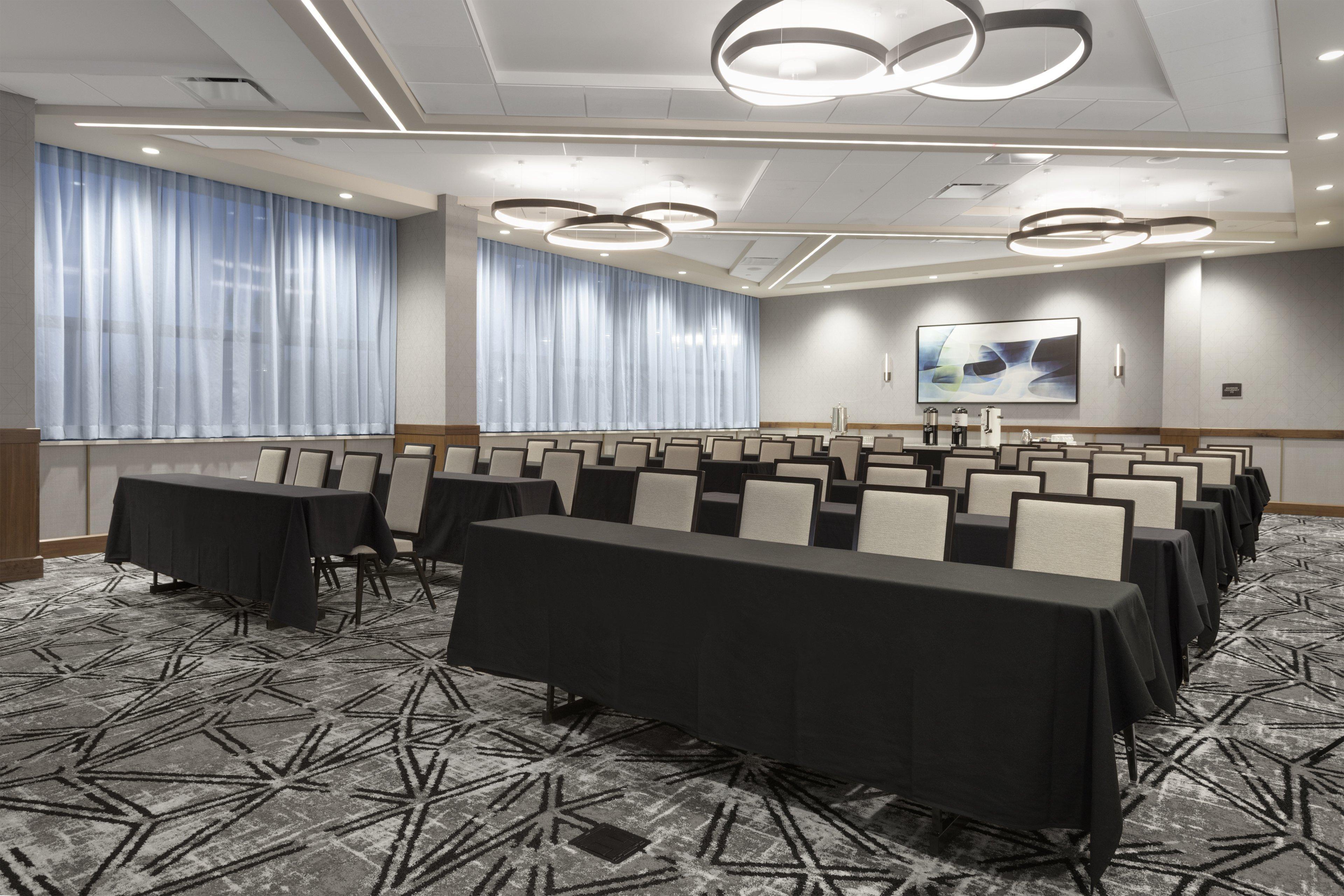 Crowne Plaza Lansing By Ihg Hotel Buitenkant foto