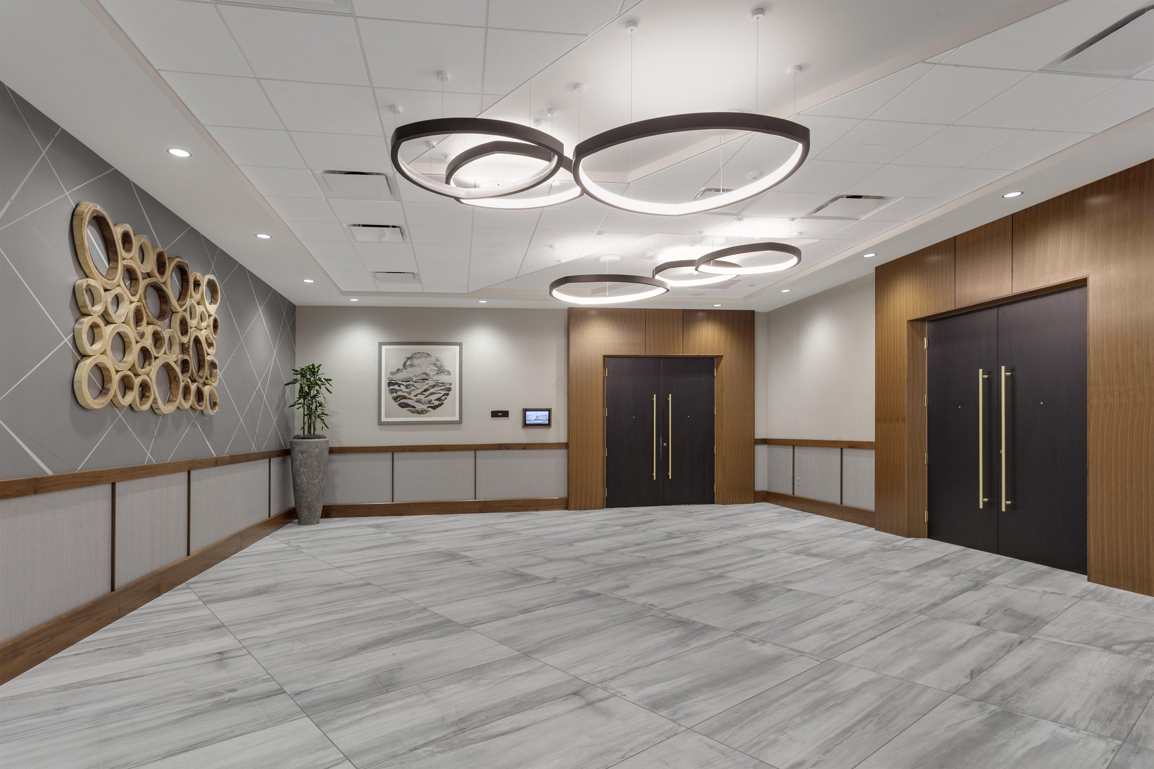 Crowne Plaza Lansing By Ihg Hotel Buitenkant foto