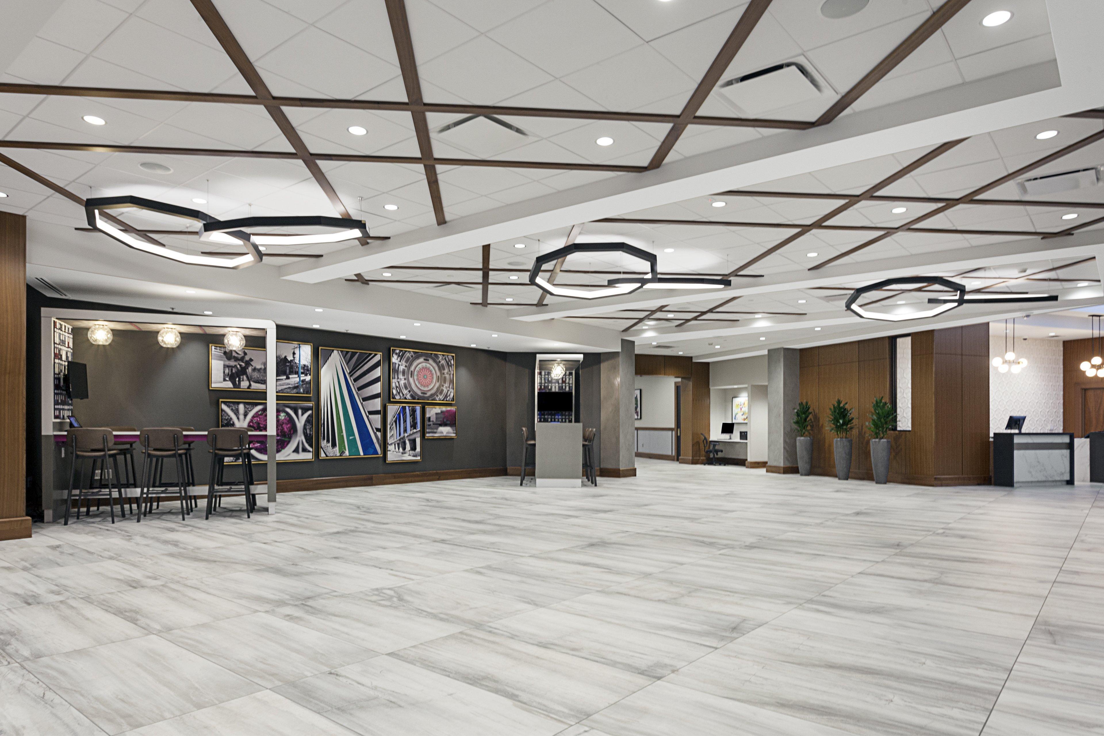 Crowne Plaza Lansing By Ihg Hotel Buitenkant foto