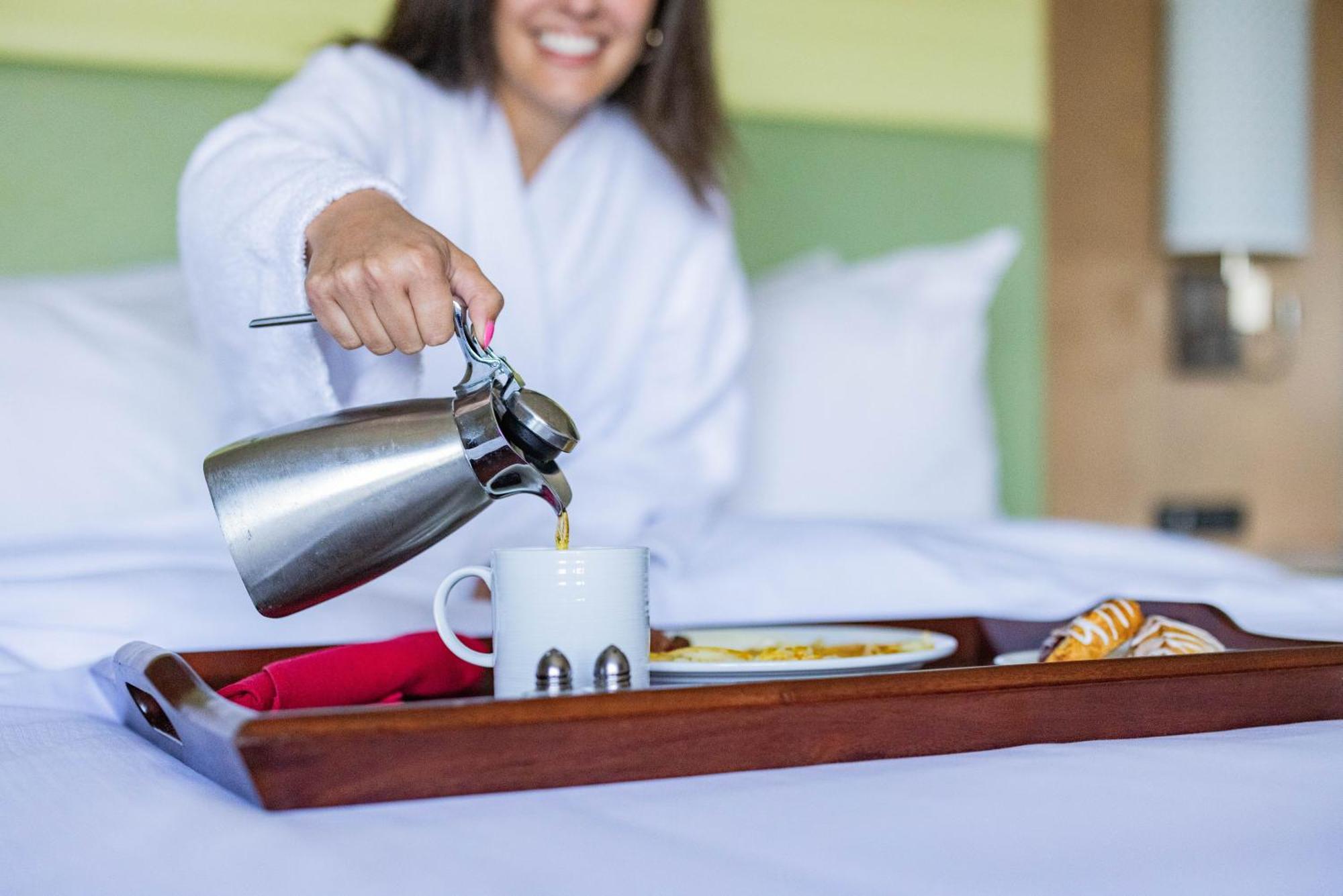 Crowne Plaza Lansing By Ihg Hotel Buitenkant foto
