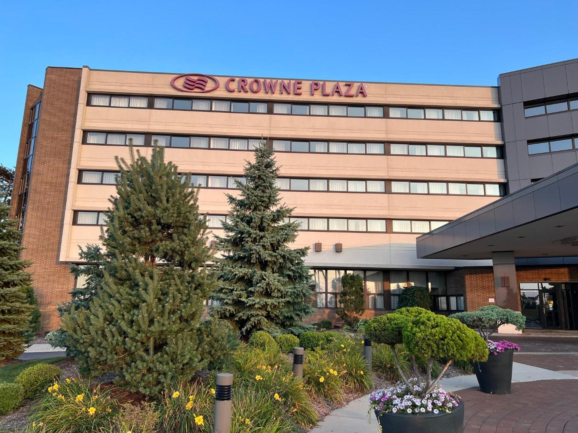 Crowne Plaza Lansing By Ihg Hotel Buitenkant foto